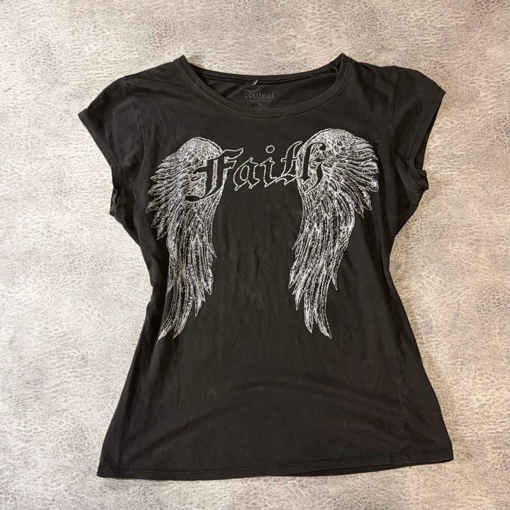 Black Angel Grpahic Short Sleeve Top